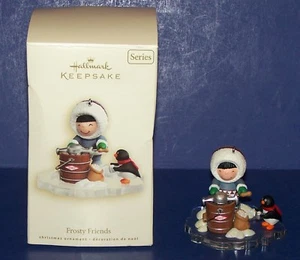 2007 HALLMARK FROSTY FRIENDS MAKING ICE CREAM 28TH IN SERIES KEEPSAKE ORNAMENT - Picture 1 of 3