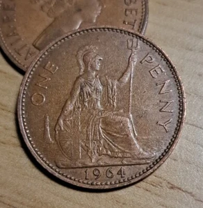 1964 United Kingdom One Penny Elizabeth II Seated Figure 2.49g 30.8mm coin - Picture 1 of 17