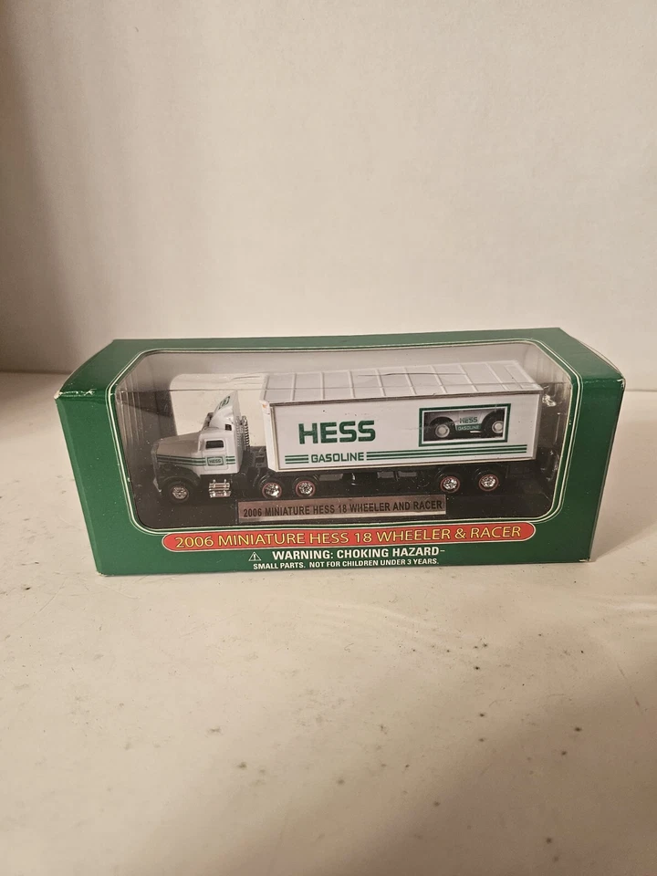 2006 Miniature Hess 18 Wheeler and Racer Collectable Toy