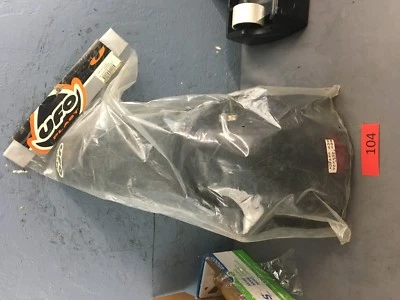 Guardabarros trasero de plástico UFO negro para Yamaha YZ 250F 450F 03-05  Foto 1 de 4