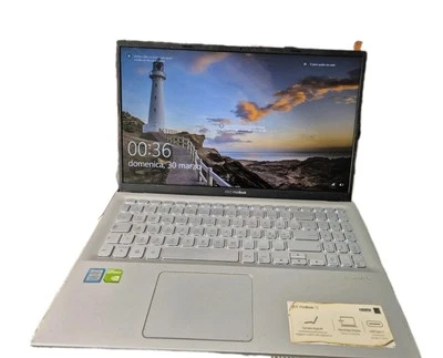 asus vivobook 15 intel core i7 windows 10 buone condizioni laptop notebook - Immagine 1 di 4