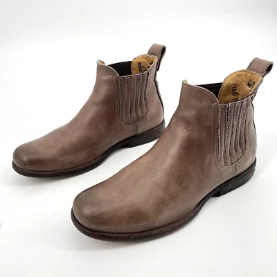 Frye Women's Phillip Leather Chelsea Boots Size 7 B genuine taupe ankle bootie - Image 1 of 4
