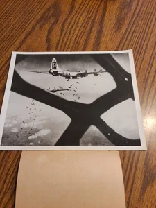 1945 Vintage Press Photo WW2 B-29 Bombers Bombing Japan 8x10" - Imagen 1 de 7