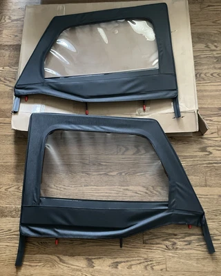 Jeep JK 2007-2018 - Bestop 5180535 - Elemento 2 puertas superiores delanteras de tela 51805-35 Foto 1 de 4