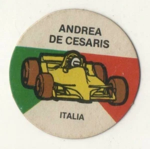 ANDREA DE CESARIS PILOTO DE CARRERAS FORMULA 1 RARA TARJETA DE COLECCIÓN ARGENTINA 1984 - Imagen 1 de 2