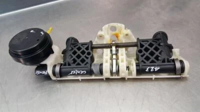 REPOSACABEZAS ASIENTO TRASERO MERCEDES BENZ CLASE S S S350L W221 POSICIÓN MECH A334002 Foto 1 de 4