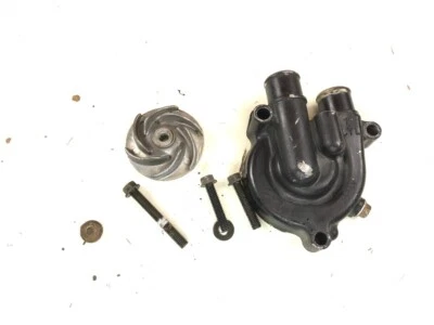 02 Kawasaki KLR250 KLR 250 Engine Water Pump Impeller Cover 8-B - Image 1 of 4
