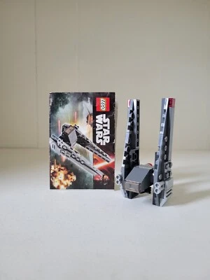 LEGO Star Wars: Kylo Ren's Command Shuttle (30279) 100% Complete W/Manual. - Image 1 of 4