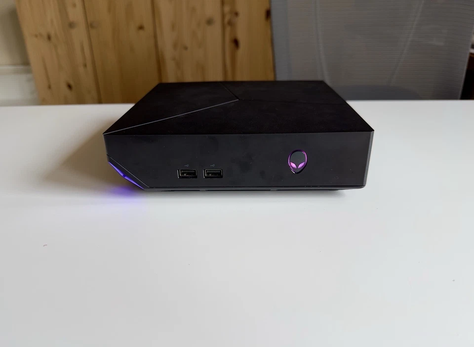 Used Dell Alienware Alpha D07U Intel Core i3 Windows 10 Home in good cond. - Image 1 of 4