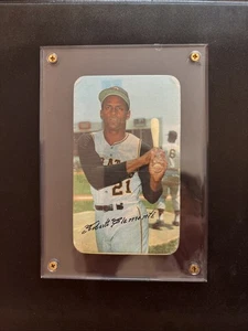 1970 Topps Roberto Clemente Autographed Card 5 1/4“ X 3 1/8“ In Plastic Sleeve - Picture 1 of 2