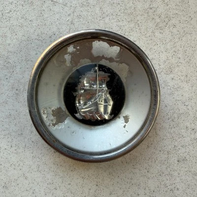 51 52 53 Plymouth гудок кнопка медальон Cranbrook Cambridge Concord кабриолет - Изображение 1 из 2