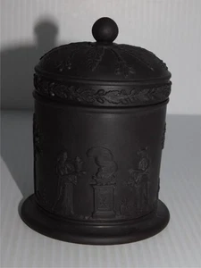 WEDGWOOD BLACK BASALT JASPERWARE CIGARETTE JAR - Picture 1 of 9