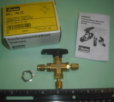 Parker 1/8" Brass 3 Way Panel Mount Ball Valve P/N 2Z-B2XJ2-BP   NIB - Image 1 of 4
