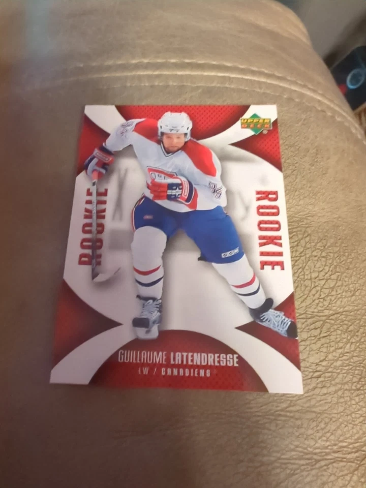 2006-07 Upper Deck Mini Jersey Collection Guillaume Latendresse #112 Rookie RC - Image 1 of 2