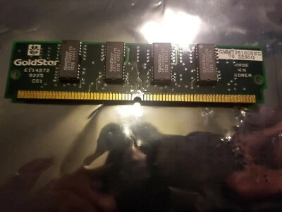 Goldstar GMM7361000SG E114072 9225 GS1 SIMM 4MB 72Pin - Image 1 of 4