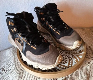 Under Armour Charged VEGAN Wanderstiefel Outdoorstiefel Boots 42,5 WIE NEU - Bild 1 von 3