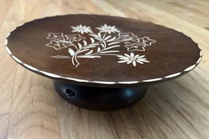 Soporte para Pasteles Madera Musical Música Suiza MCM Danés Moderno Nogal Feliz Cumpleaños - Imagen 1 de 10