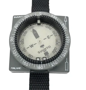 Vintage Suunto grau Tauchen Tauchen Handgelenk Kompass Made in Finland Top Zustand - Bild 1 von 9