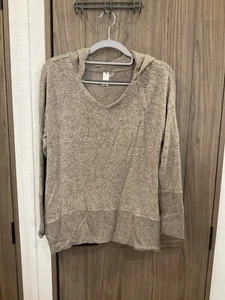 Thomas And Olivia T/O Gray Long Sleeve Hoodie Womens Size SP - Picture 1 of 8