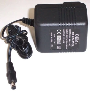OEM I.T.E AC ADAPTER AA-151AD 15V 1A UK PLUG - Picture 1 of 3