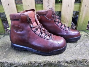 Scarpa Asolo Italian Brown Leather Vintage Hiking Walking Boots, EU 40 UK 7 - Picture 1 of 9