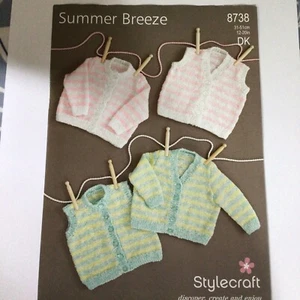 Stylecraft Summer Breeze D/K cardigan bambino modello maglia 8738 taglie 12-20" - Foto 1 di 4