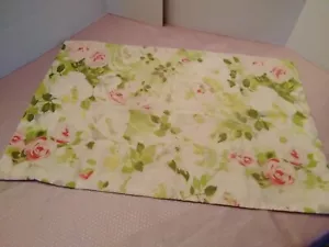 Pillowcase 1 Vintage Cottagecore Roses Cannon Royal Family Standard Percale - Picture 1 of 3
