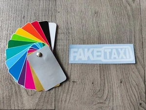 2 x GEFÄLSCHTES TAXI Auto Fahrrad Van Vinyl Aufkleber Aufkleber. Fensterstoßstange Flügel JDM Fun - Bild 1 von 3