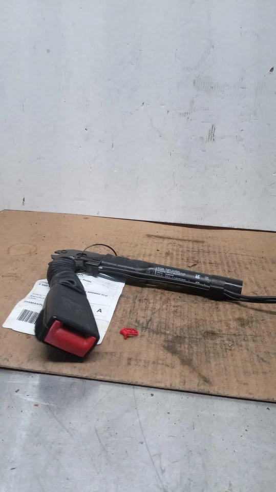 2015 BMW 428I Blue OEM Seat Belt 72117261945 78K Miles 2DR Used - Image 1 of 3