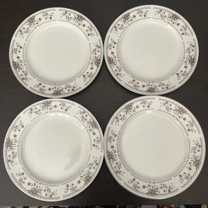 4 Dinner Plates Wade Sone "Claremont" Fine Porcelain China 10-3/8" Japan - Picture 1 of 5