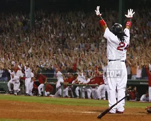Manny Ramirez Red Sox game winning home run playoff 8x10 11x14 16x20 photo 186 - Picture 1 of 1
