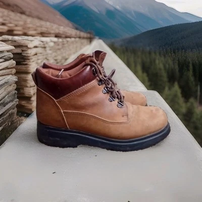 Vtg DEXTER USA Brown LEATHER LOW CASUAL BOOTS Men's Size 7.5M - Image 1 of 4