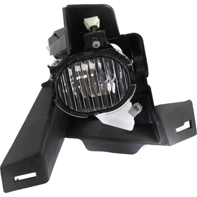 Clear Lens Fog Light For 2000-05 Chevy Monte Carlo LH Plastic Lens with Bulb - Image 1 of 4