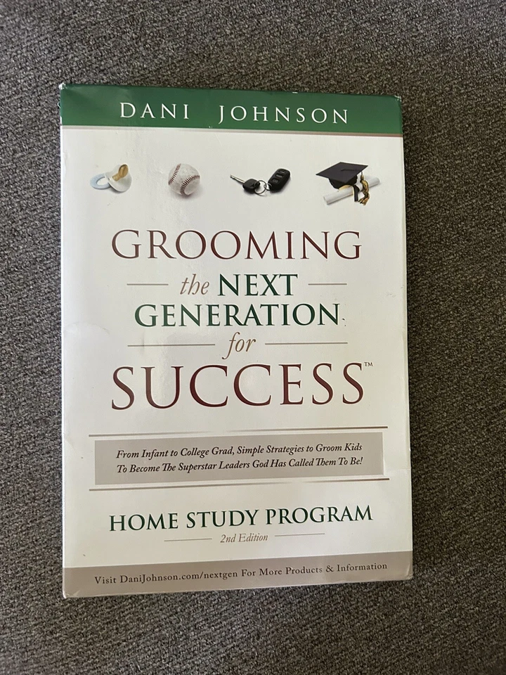 Grooming the Next Generation for Success: Home Study Program [1 Workbook and DVD Foto 1 de 1
