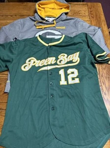 Green Bay Packers Button-Down Baseball Style Jersey NFL Men's Sz Sm Sweatshirt - Picture 1 of 5