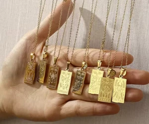 18K Gold Zodiac Tarot Horoscope Pendant Necklace All 12 Star Signs Available - Picture 1 of 14