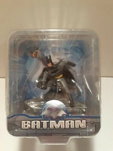 Figura de resina de Batman de la Liga de la Justicia. - Imagen 1 de 2