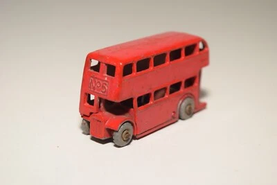 A35 1:64 MATCHBOX LESNEY AEC LONDON AUTOBUS A DUE PIANI ROSSO OTTIME CONDIZIONI - Immagine 1 di 4