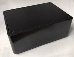 NEW OLD STOCK KEYSTONE THERMOSET PLASTIC PROJECT BOX #703 4 " X 2.8" X 1.5" - Picture 1 of 4