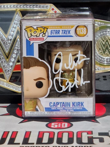 William Shatner Captain Kirk Star Trek #1138 Signed Funko Pop JSA COA HARD CASE Cover