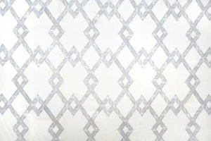Madeaux Richard Smith Diamond Trellis Linen Print- Treillage / Silver Cloud 5 yd - Picture 1 of 1