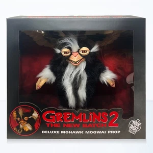Trick or Treat Studios Gremlins 2 neue Charge Mohawk Mogwai lebensgroße Requisite Replik - Bild 1 von 8