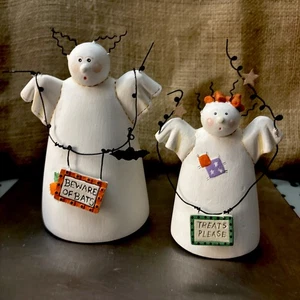 Sandy Gore Evans Friendly Ghosts. Whimsical Folk Art Style. - Bild 1 von 13