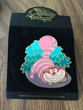 Disney Auctions Cheshire Cat Jumbo Spinner LE 500 Pin NEW ON CARD VHTF