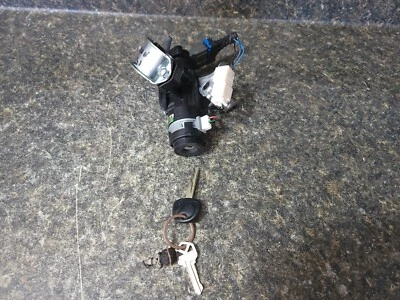 12 13 14 15 16 17 Hyundai Accent Ignition Switch Lock Cylinder w/ Key Used  OEM Foto 1 de 4