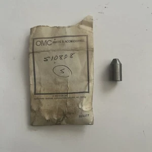 New OMC JOHNSON EVINRUDE PLUNGER 0510808 510808 NOS OEM OMC87 - Picture 1 of 2