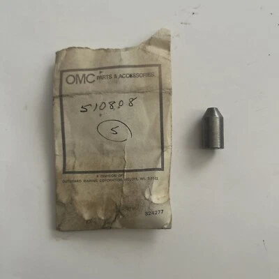 New OMC JOHNSON EVINRUDE PLUNGER 0510808 510808 NOS OEM OMC87 - Image 1 of 2