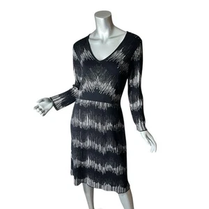 Anne Klein Women’s Medium Black & White 3/4 Sleeve V-Neck Pencil Sweater Dress - Picture 1 of 13