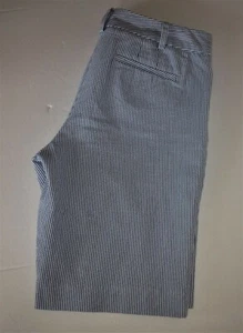 Talbots PIN STRIPE SEERSUCKER Bermuda SHORTS 2 Blue/White Flat Front WALKING - Picture 1 of 2