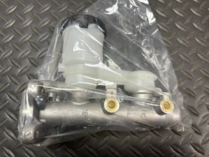 Cilindro maestro de freno Autospecialty - 25-01901 / M-50005 - para Isuzu Impulse - Imagen 1 de 4